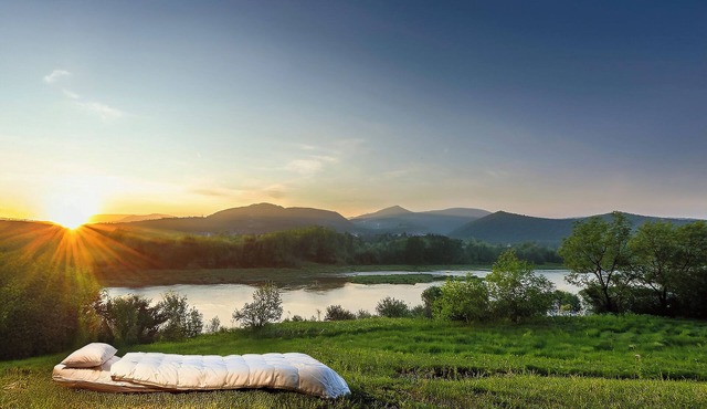 Experience nature up close - overnight stay at the foot of the Făgăraș Mountains in Talmaciu