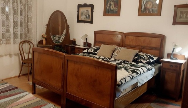 Fabulous 2-bedroom cottage in Staro Petrovo Selo