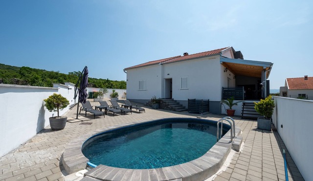 Family friendly house with a swimming pool Maslenica, Novigrad (K-23719)