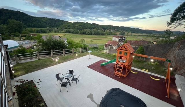Family-friendly house with hot tub Veliki Komor, Zagorje (K-23212)