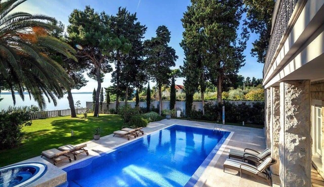 Fancy Modern Villa with Deluxe Interior in Split