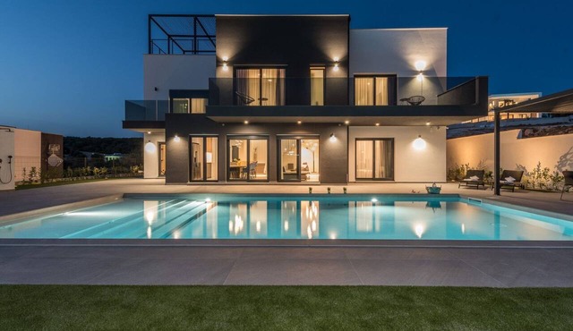 Ferienvilla "Villa Aria" mit Whirlpool by Interhome