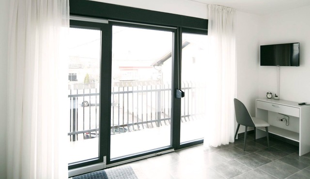 Filipovic rent a car & apartments