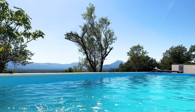 Finca with mountain views