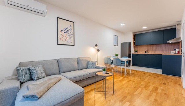 Flex SelfCheckIns 138 - Zagreb - Bedroom - Parking - Loggia