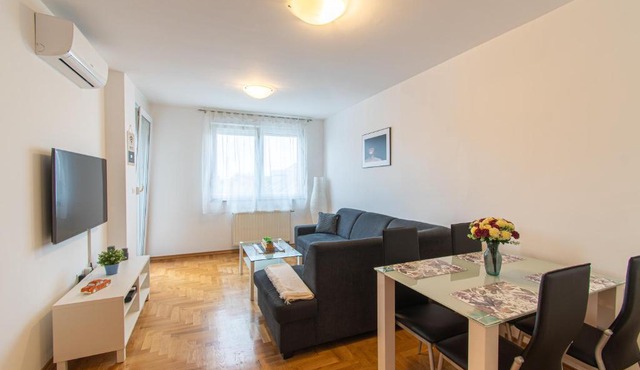 Flexible SelfCheckIns 34 - Zagreb - Parking - Big Loggia - New
