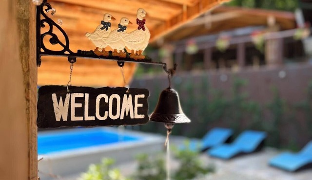 Forest house with private wellness, pool, and activities for the whole family.
