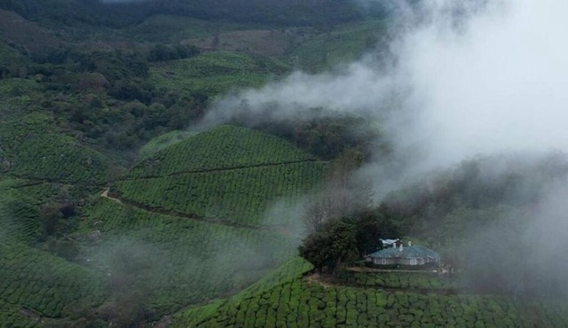 Full Bungalow The Gundumalai Bungalow in Munnar