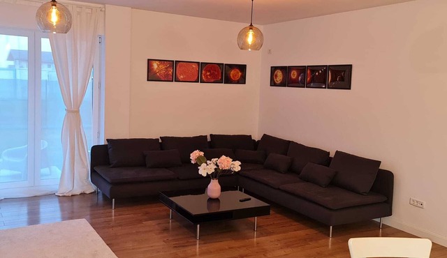 Galaxy Residence Villa in Odăile