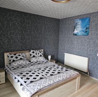 Garsoniera Dary strada Mihai Bravu bloc G1 Vis a Vis de ROYAL PALACE in Turnu Măgurele