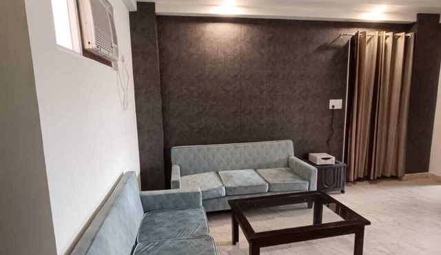 Glory Homes 85 2 BHK Apartment for Homestay in Veerbhadra