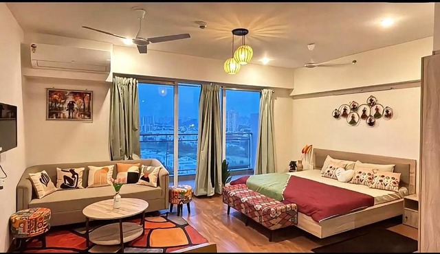 GolfView Retreat- A luxury Business Suite in GolfLink, Greater Noida in Greater Noida