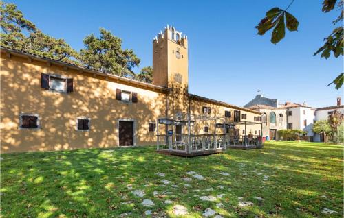 Gorgeous Apartment In Martinski With Wifi in Sveta Nedelja