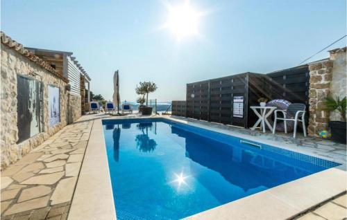 Gorgeous Apartment In Sibenik With Sauna