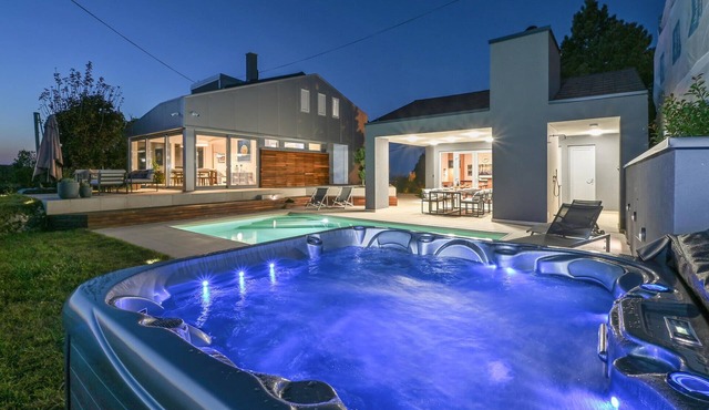 Gorgeous home in Gornji Kneginec