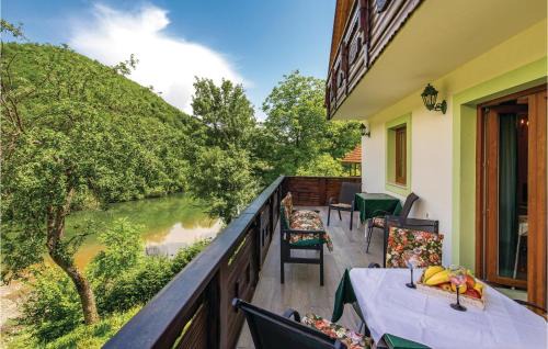 Gorgeous Home In Brod Na Kupi With Sauna