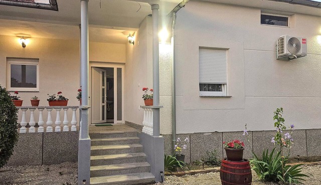 Gorgeous home in Ferdinandovac with WiFi
