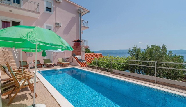 Gorgeous home in Omis