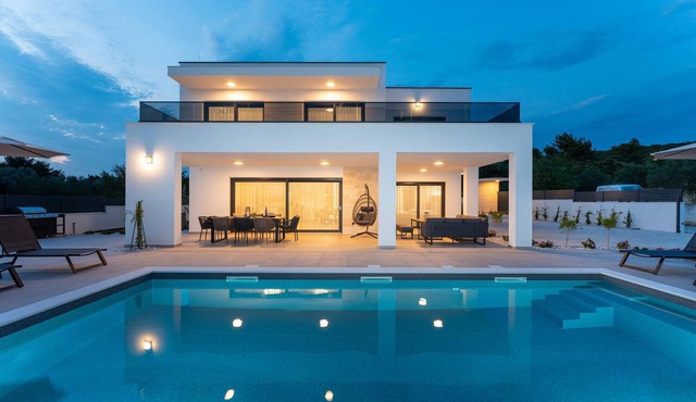 Gorgeous home in Sveti Petar