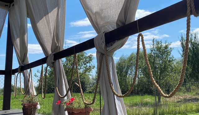 Green Hills Sibiu - your retreat with a feel-good factor in the midst of green hills in Sura Mica