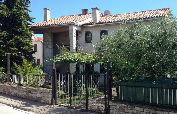 Guest house Slavica in Pula
