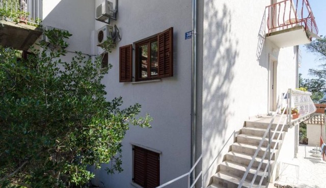 Guest House Sobra 38 - Double Room with Private Bathroom 2 in Sobra
