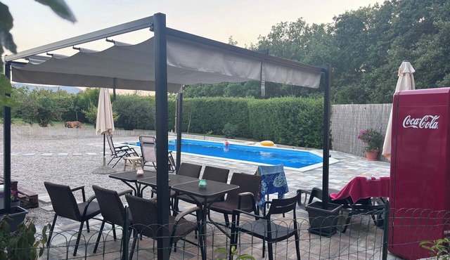 Guesthouse Vionica - Peace & Pool Oasis near Međugorje in Međugorje