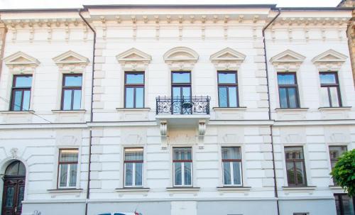 H&H Luxury Apartments in Arad