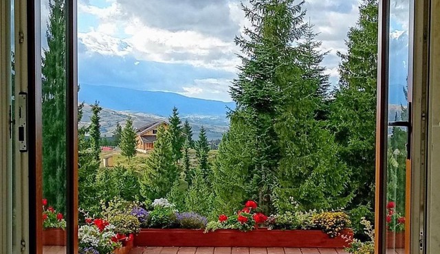Harmony Retreat in Calatele