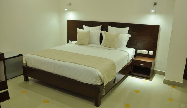 Heritage spacious Room @ walled city in Jaipur