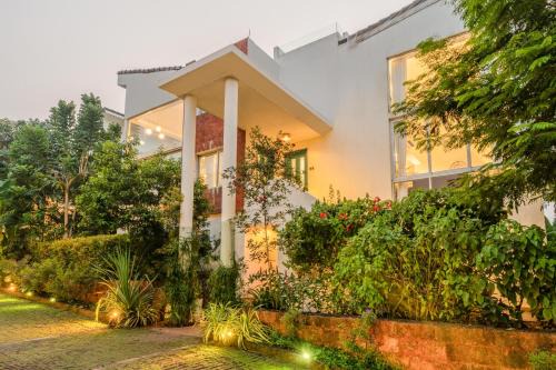 HideAway 2BHK Duplex Villa, North Goa (STU) in Mapusa
