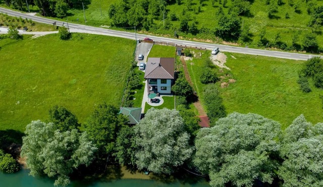 Holiday apartment Bihać for 4 - 7 persons with 3 bedrooms - Holiday apartment in Bihac