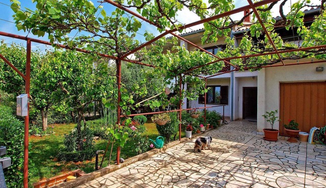Holiday apartment mit Klimaanlage und Terrasse
