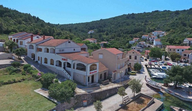Holiday apartment near the coast