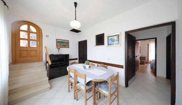 Holiday apartment near the coast