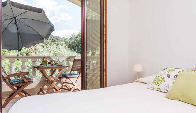 Holiday apartment only 75 m from the beach