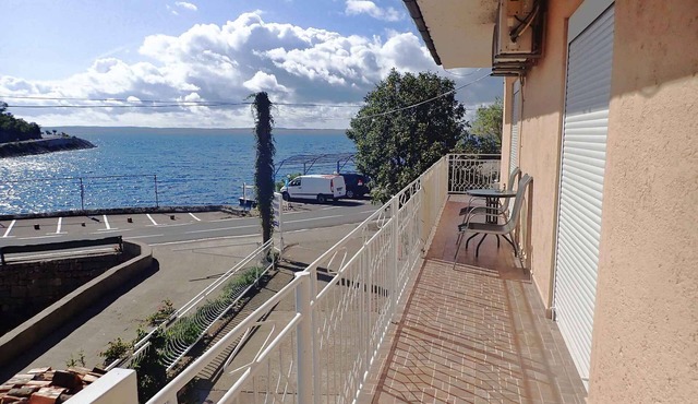 Holiday apartment with sea view