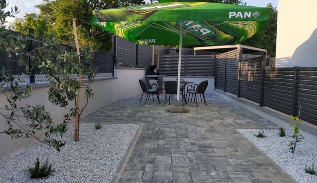 Holiday apartment with air conditioning and washing machine