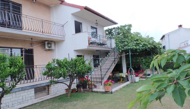 Holiday apartment with air conditioning