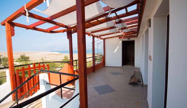Holiday apartment with sea view in Ražanac