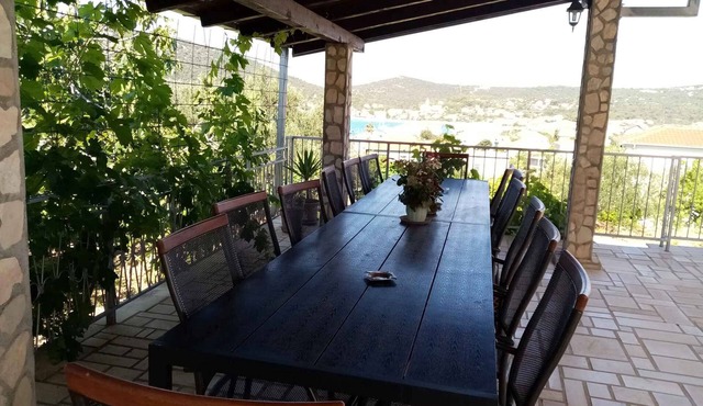 Holiday apartment with 2 terraces