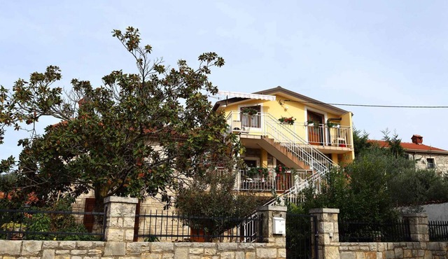 Holiday apartment with terrace