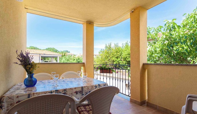 Holiday apartment with two bedrooms and balcony