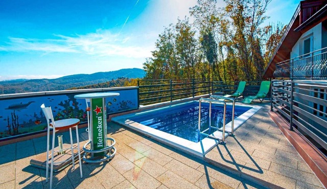 Holiday Home Martin with Swimming Pool