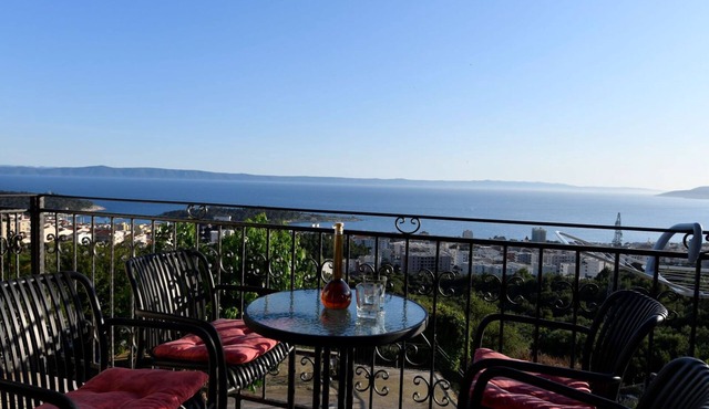 Holiday Home Ane - Makarska by Villas Guide in Makarska