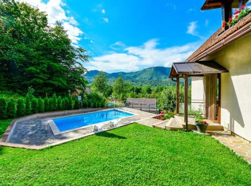Holiday Home Božica by Interhome