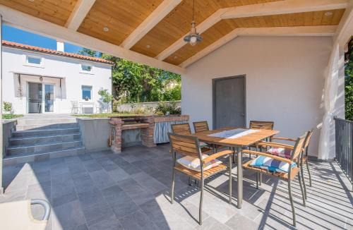 Holiday Home Frankica