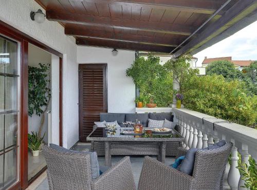Holiday Home in Banjole near Sea Beach in Banjole