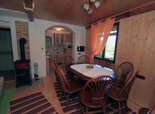 Holiday Home in Brod na Kupi by River Kupa