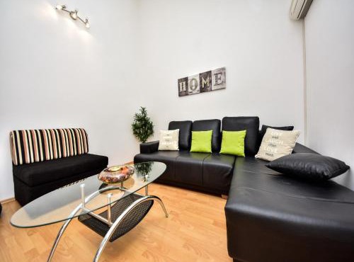 Holiday Home in Krusevo with Garden & BBQ